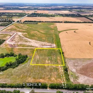 (Goddard) 2.5Â± Acres of Undeveloped Land