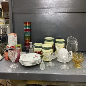 BOX OF KITCHEN ITEMS - PLASTIC CUPS MIKASA BOWLS, SERVING DISHES, BOXES OF TEA, CANISTERS,