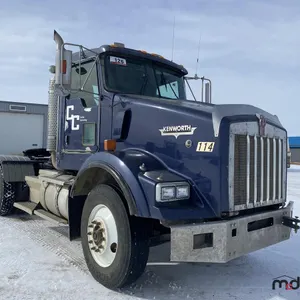 2003 Kenworth T800 T/A Day Cab Semi Truck
 UNRESERVED