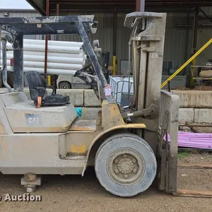 Caterpillar GP40K-LP forklift
