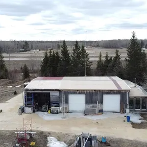 REAL ESTATE: Acreage, 4 Acres, Shop/House, 54012 Maple Drive, Near Richer, MB