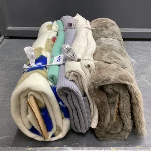 BUNDLE OF FABRIC