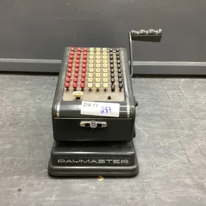 VINTAGE PAY MASTER - HAS KEY