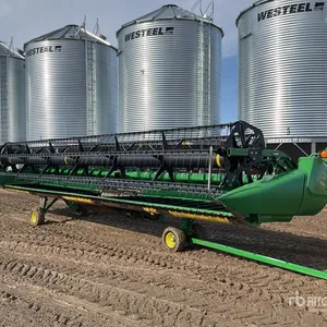 2010 John Deere 630D 30 ft Draper Combine Header
