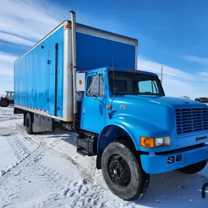 1999 International 4700 Cube Sandblasting Van