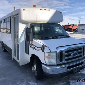 2009 Ford  E450 Super Duty Bus
 UNRESERVED