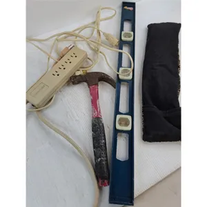 Mixed Lot (Carpenter's Level, Hammer, Powerbar, Extension Cord, Magic Bag)