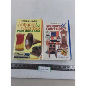 (2) Antiques & Collectibles Books 2002 & 2004
