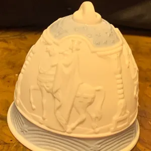 LLADRO Porcelain '1990 Christmas Bell' 4T