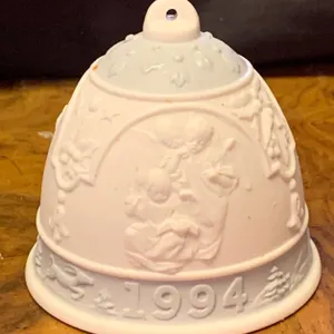 LLADRO Porcelain 'Holiday Bell' 3T