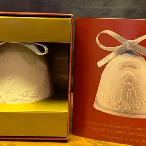 LLADRO Porcelain '2000 Christmas Bell' 3T