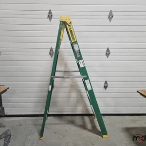 Featherlite 6' Fibreglass Step Ladder
UNRESERVED