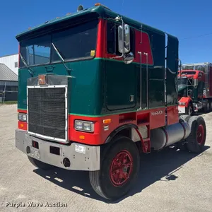 1986 Marmon semi truck