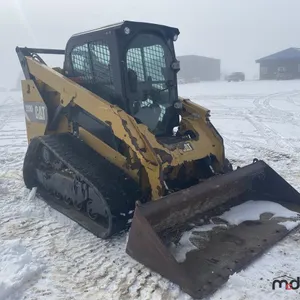 2015 Caterpillar 289D Compact Track Loader
 UNRESERVED