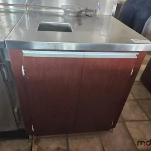 30'' Counter with Stainless Steel Top
 UNRESERVED