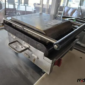 Pane Bella Fresco Grill
 UNRESERVED