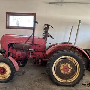 1959 Porsche Junior Diesel Tractor
 UNRESERVED