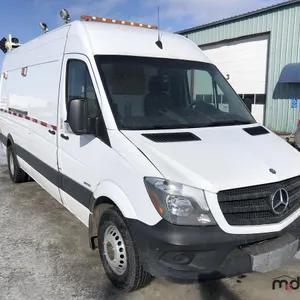2014 Mercedes-Benz 3500 Bluetec Sprinter Van
 UNRESERVED