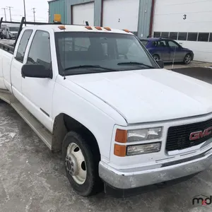 1998 GMC Sierra 3500 Truck w/ Miller PipePro 304 Welder
 UNRESERVED