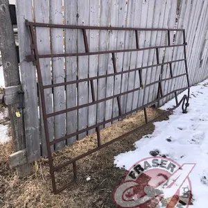 10' corral panel (bent up a bit)