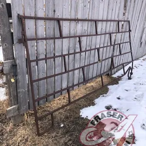 10' corral panel (bent up a bit)