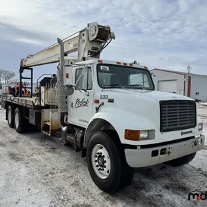 2000 International F-4900 T/A Boom Truck
 UNRESERVED