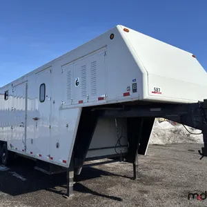 2008 Intercontinental Tridem 35' Office Trailer