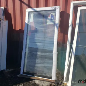 Window (38" x 73" x 8")
 UNRESERVED