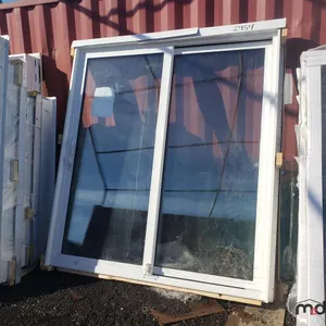 Sliding Patio Door (75" x 83" x 8")
 UNRESERVED