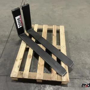 Set of 42" Pallet Forks
 UNRESERVED