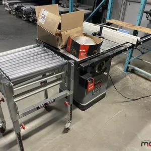 King 10" Cabinet Table Saw & Conveyor
 UNRESERVED