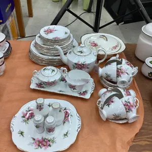 "PRAIRIE ROSE" CHINA DISH SET - ROYAL ADDERLEY AND (1) UNMATCHING LIDDED BOWL