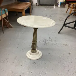 FAUX MARBLE & BRASS ROUND SIDE TABLE