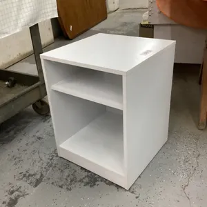 WHITE SIDE TABLE W/ ONE FIXED SHELF