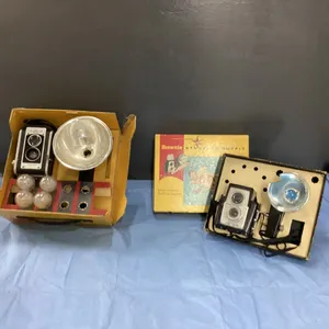 BOX W/ (2) VINTAGE  KODAK CAMERAS - BROWNIE & DUAFLEX