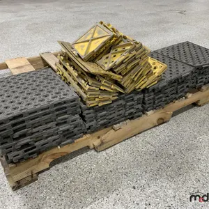 30 Sq. Ft. Modular Mat
 UNRESERVED