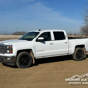 2015 CHEVROLET SILVERADO 1500 LT CREW CAB PICKUP