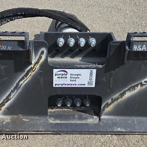 2023 Bobcat HB680 skid steer breaker