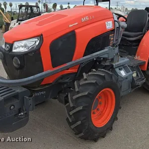 Kubota M5N-111 MFWD tractor