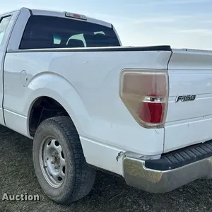 2014 Ford F150 SuperCab pickup truck