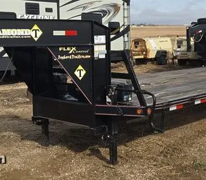 2018 Diamond T 10232DTF equipment trailer