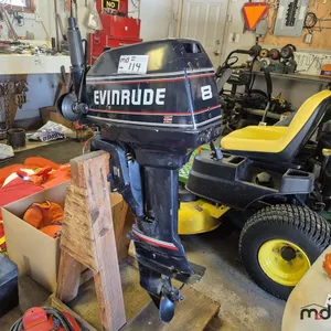 Evinrude Boat Motor
 UNRESERVED