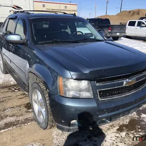2011 Chevrolet Avalanche LT Truck