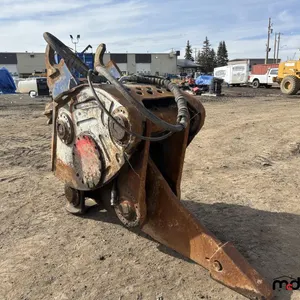2014 Xcentric XR-30 Ripper Attachment
 UNRESERVED