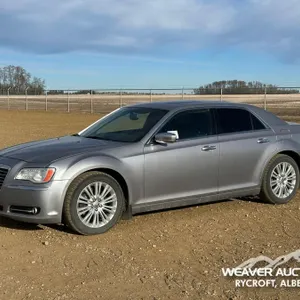 2014 CHRYSLER 300C 4 DOOR CAR