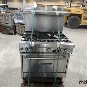 Southbend Gas Stove w/ (5) Burners
 UNRESERVED