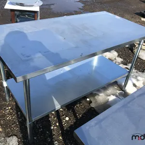 Stainless Steel Work Table w/ Bottom Shelf
 UNRESERVED