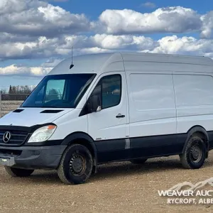 2010 MERCEDES BENZ SPRINTER 2500 CARGO VAN