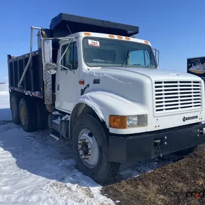 2000 International 4900 T/A Dump Truck 
 UNRESERVED