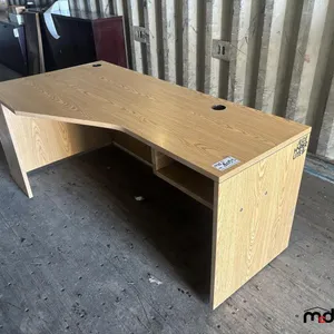 Quantity of Office Desk
UNRESERVED
